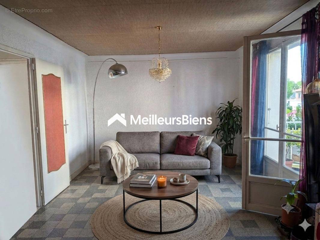 Appartement à NIMES