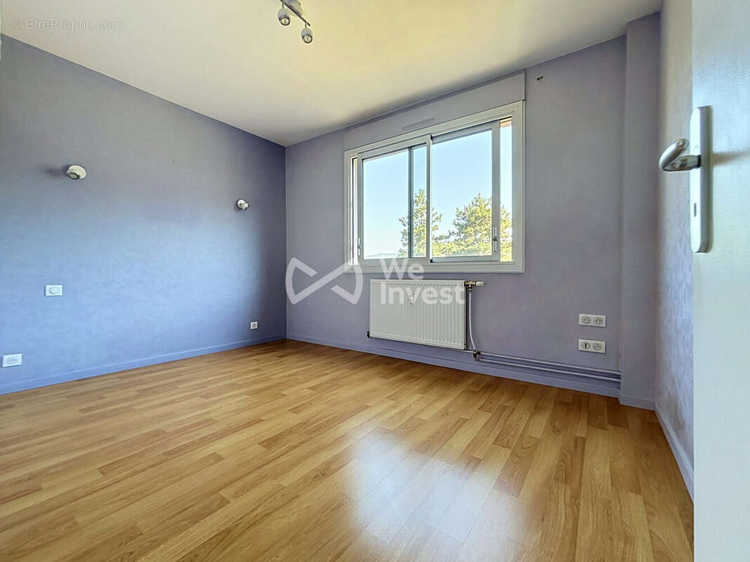 Appartement 90 m² à Lancrans  - photo 8