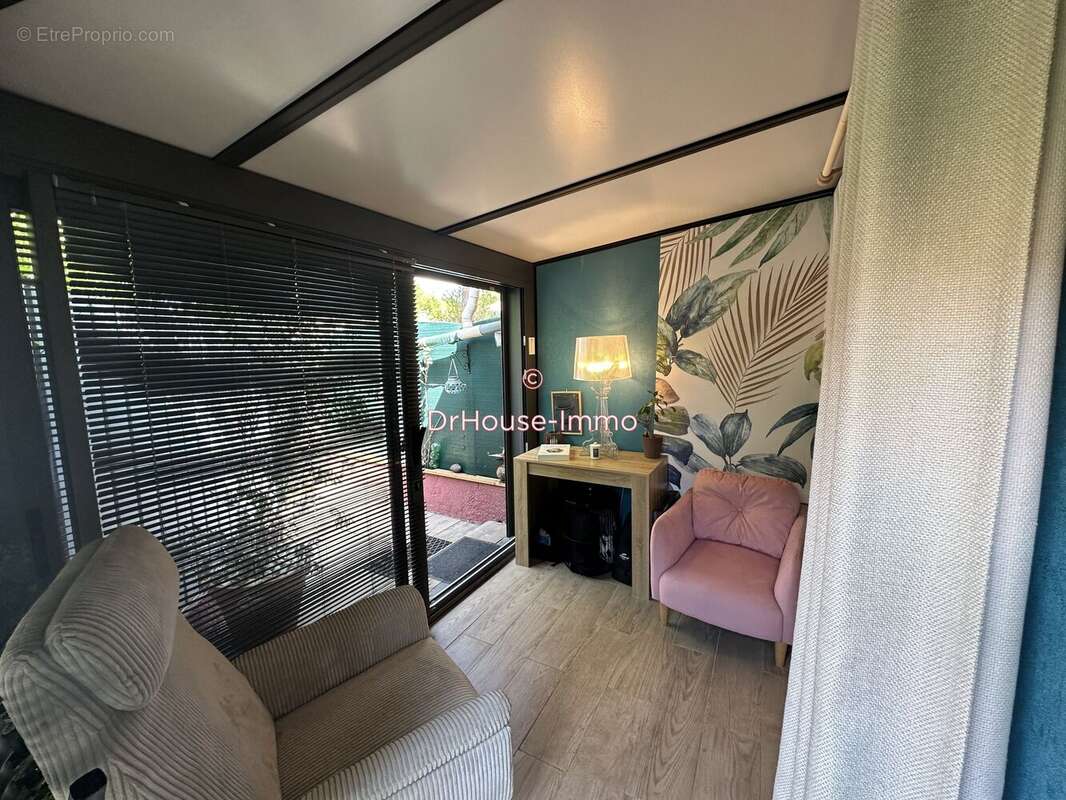 Appartement 61 m² à Agde  - photo 7