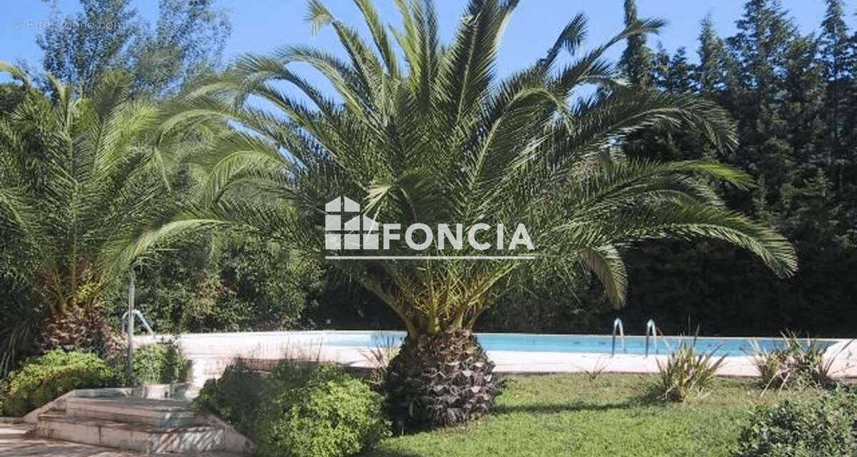 Appartement à MANDELIEU-LA-NAPOULE