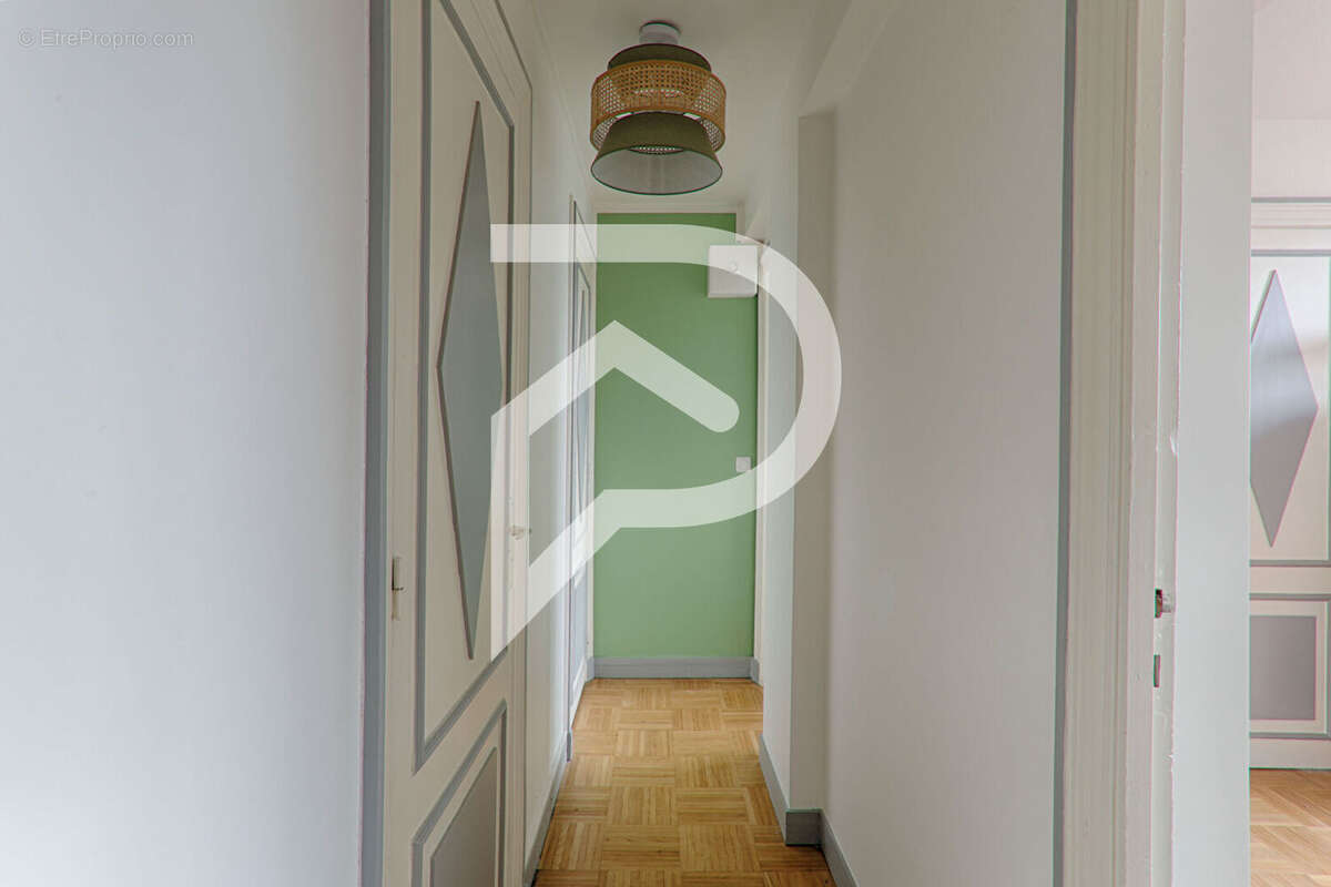 Appartement à COLOMBES