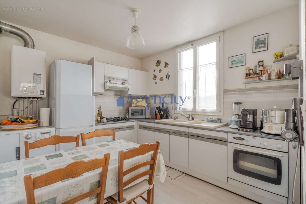 Grande cuisine - Appartement à LOGNES
