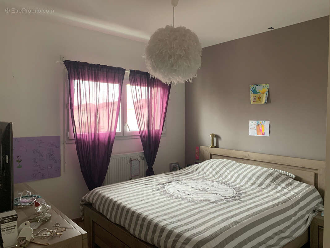 Maison à L&#039;ISLE-D&#039;ABEAU