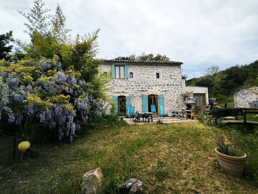 Maison à UZES