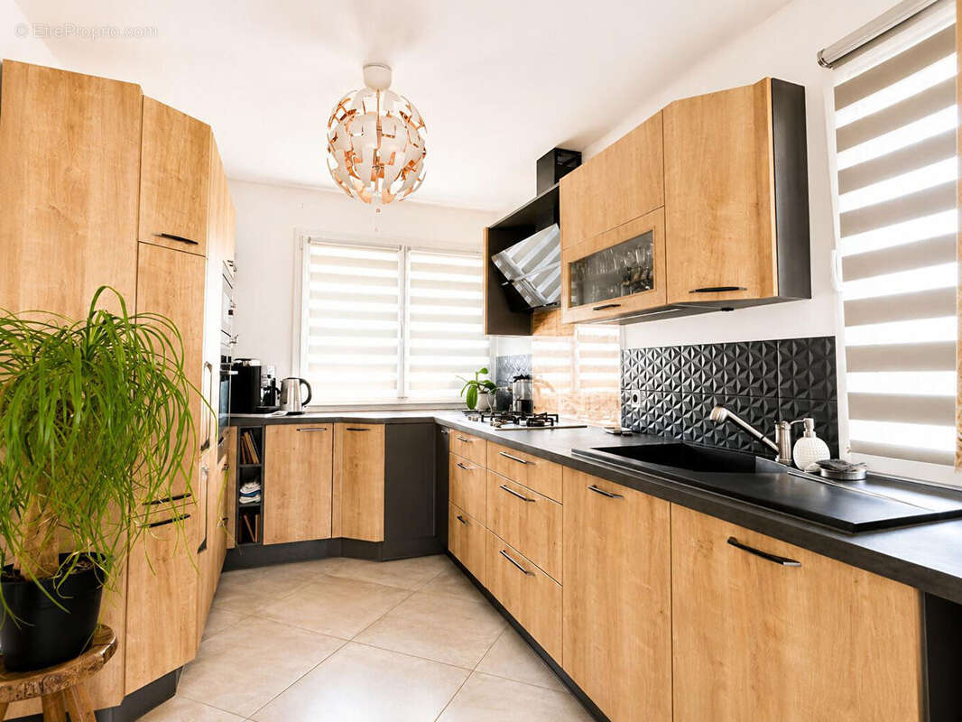 Maison Meulan En Yvelines 6 pièce(s) 96 m2 - photo 4