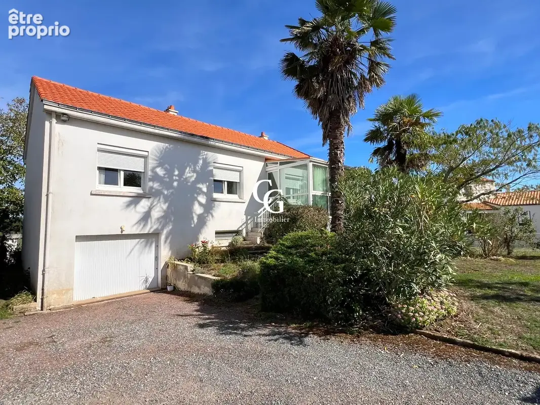 Maison 4 pièces 87 m² à vendre à Vieillevigne (44116) - photo 1