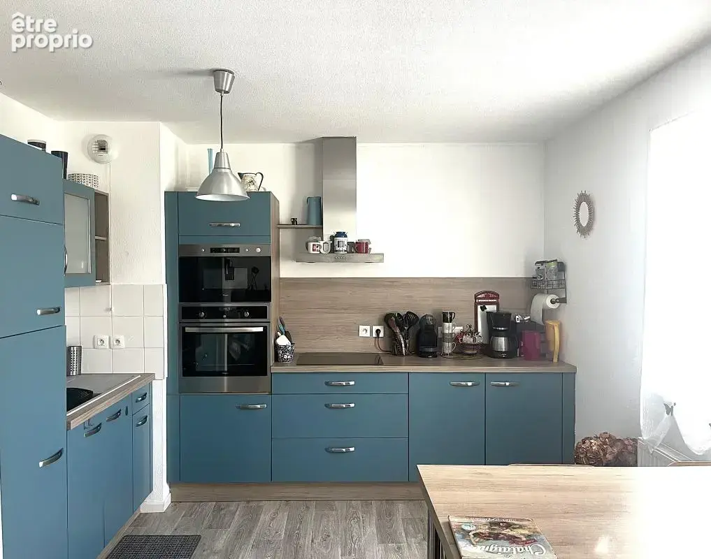 Appartement à PAREMPUYRE