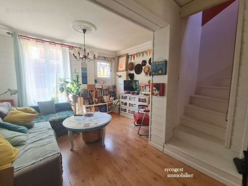 Maison à NOISY-LE-SEC