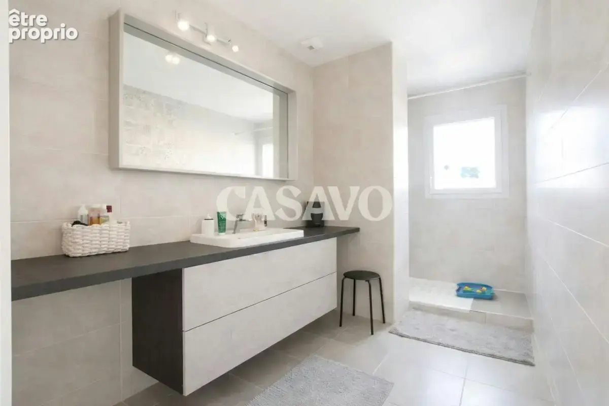 Vente Maison 4 pièces de 84m² - 77124 Chauconin-Neufmontiers - photo 5