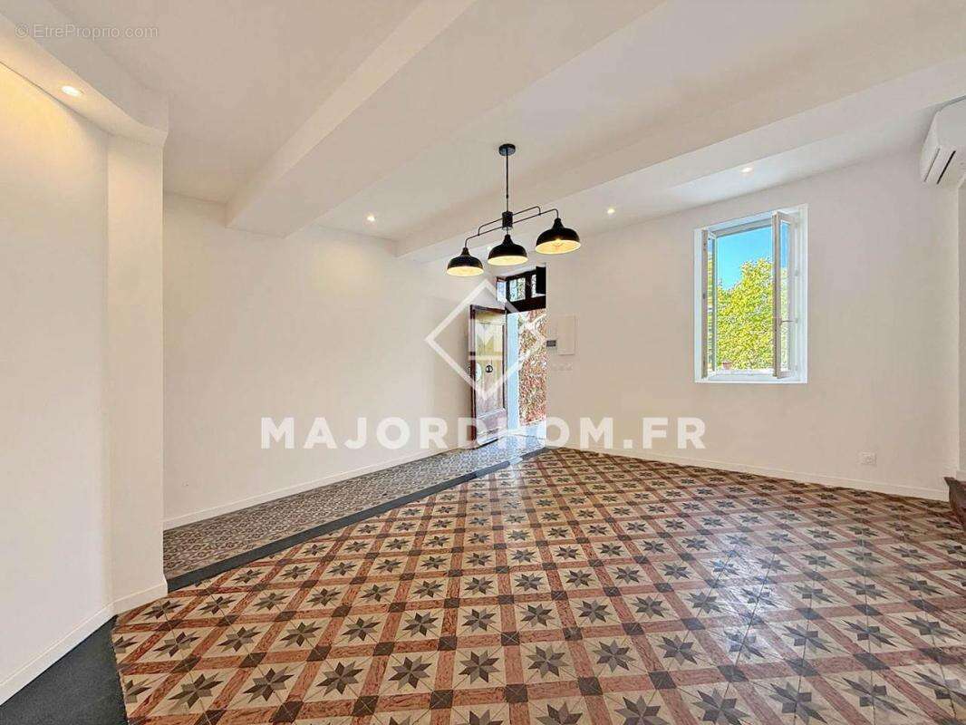 Maison à ROQUEVAIRE