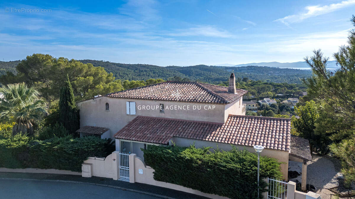 Maison à SAINT-RAPHAEL