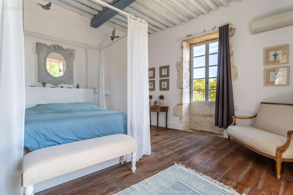 Maison en pierre avec annexe, piscine et jardin - photo 31