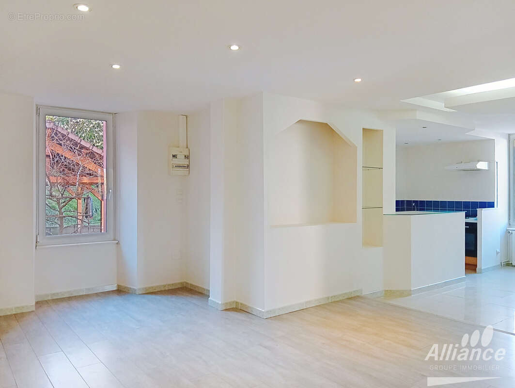 Appartement à CHATENOIS-LES-FORGES