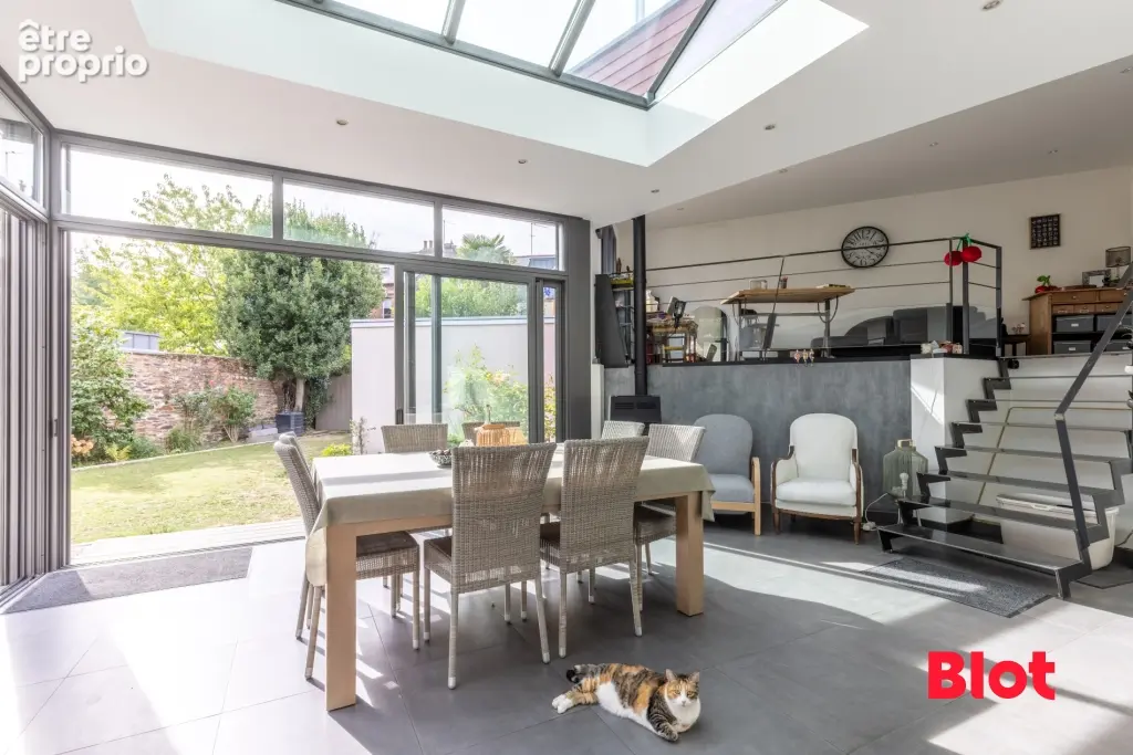 Maison 7 pièces 230 m² à vendre à Rennes (35000) - photo 6