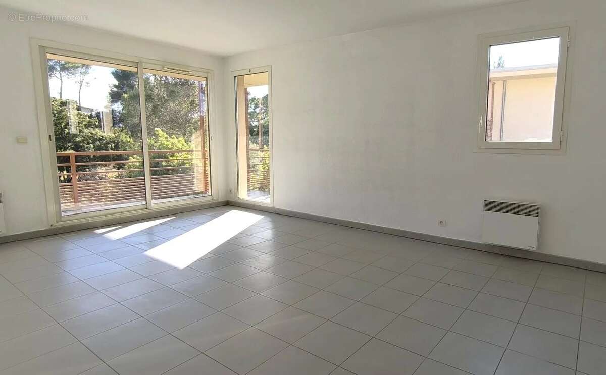 Appartement à FREJUS