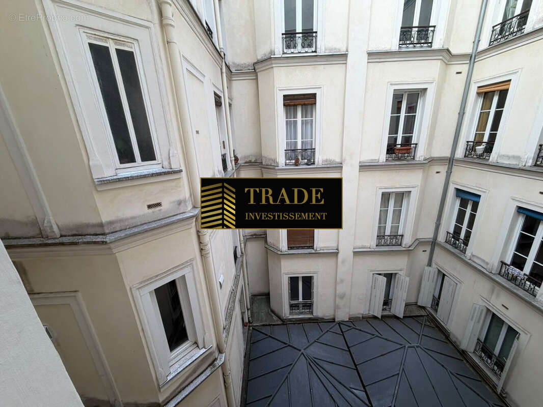 Appartement à PARIS-11E