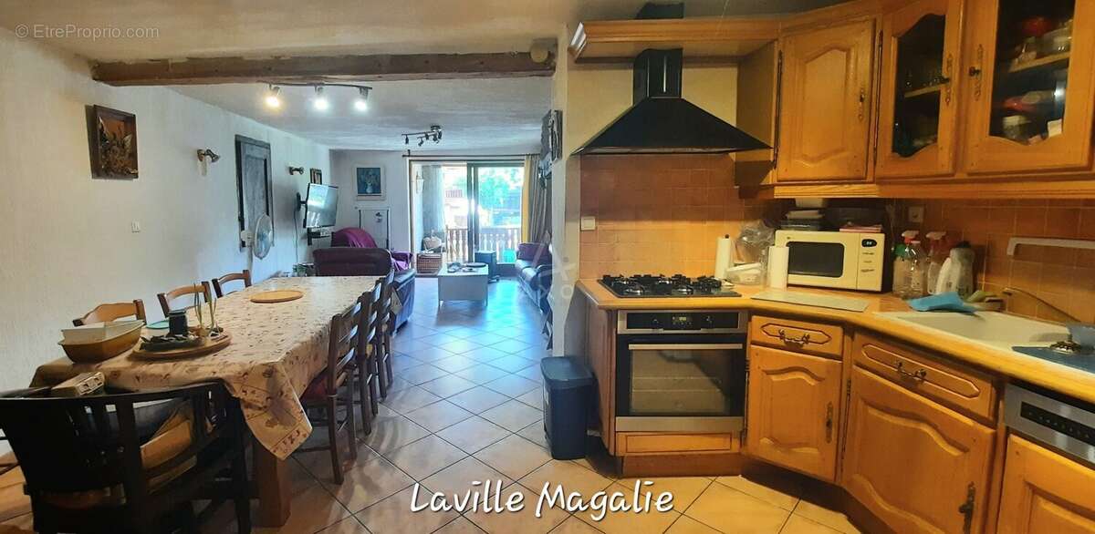 Maison à CEVINS