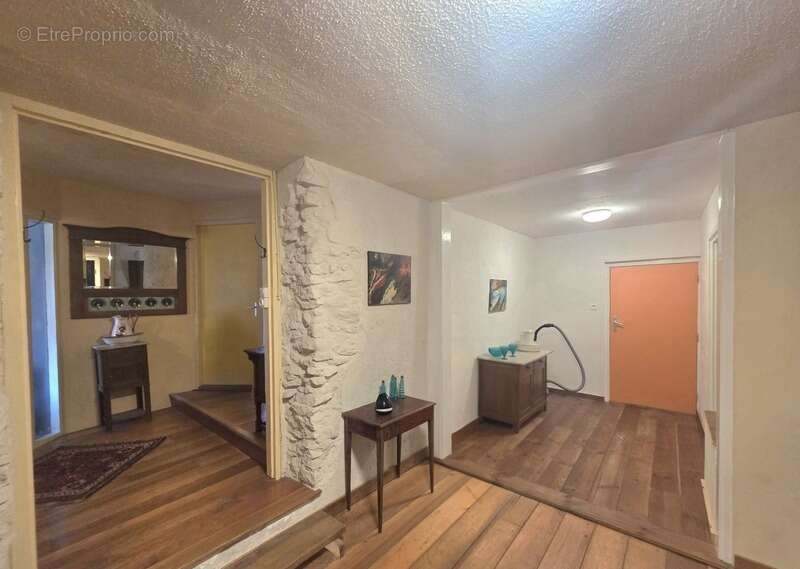 Maison de village à vendre en exclusivité 4 chambres, grange et jardin REVILLE AUX BOIS (55150) - photo 28
