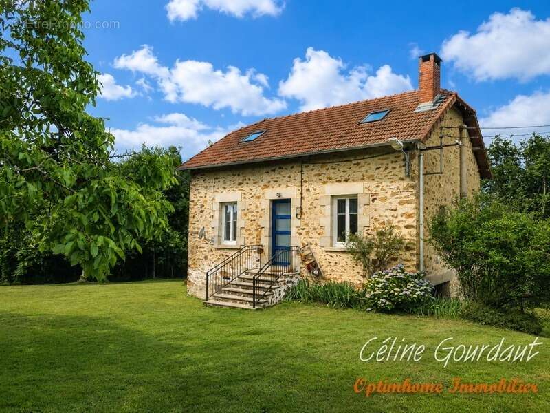 Maison à LINARDS