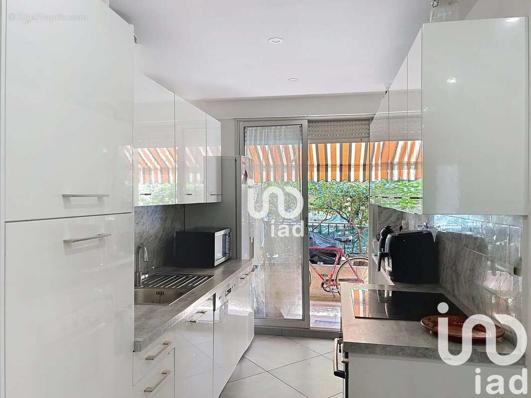 Photo 4 - Appartement à ROQUEBRUNE-CAP-MARTIN