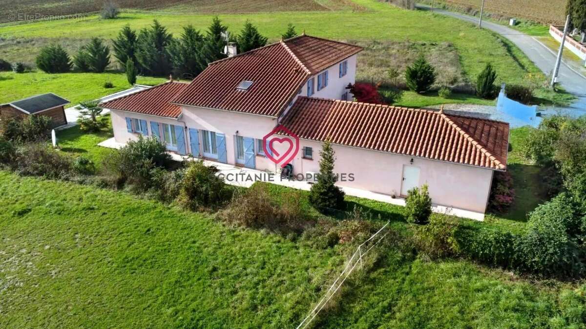 Maison à FRONTIGNAN-SAVES