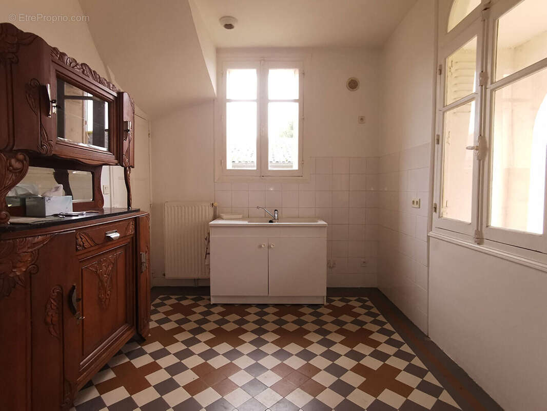 Maison à CHATELLERAULT