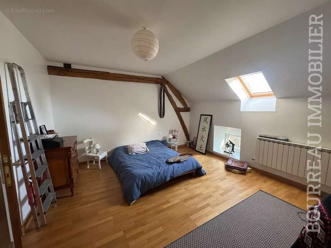 Maison à ARCES-DILO