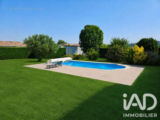 Maison 156 m² à Saint-Jory  - photo 2