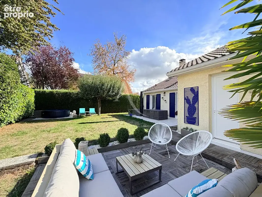 Maison à GIF-SUR-YVETTE