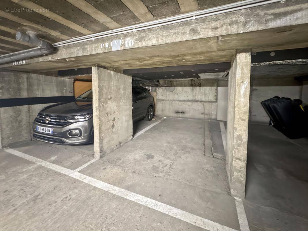 Parking à DEAUVILLE