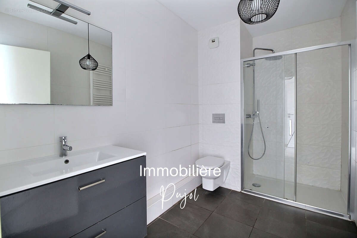 Appartement à MARSEILLE-8E