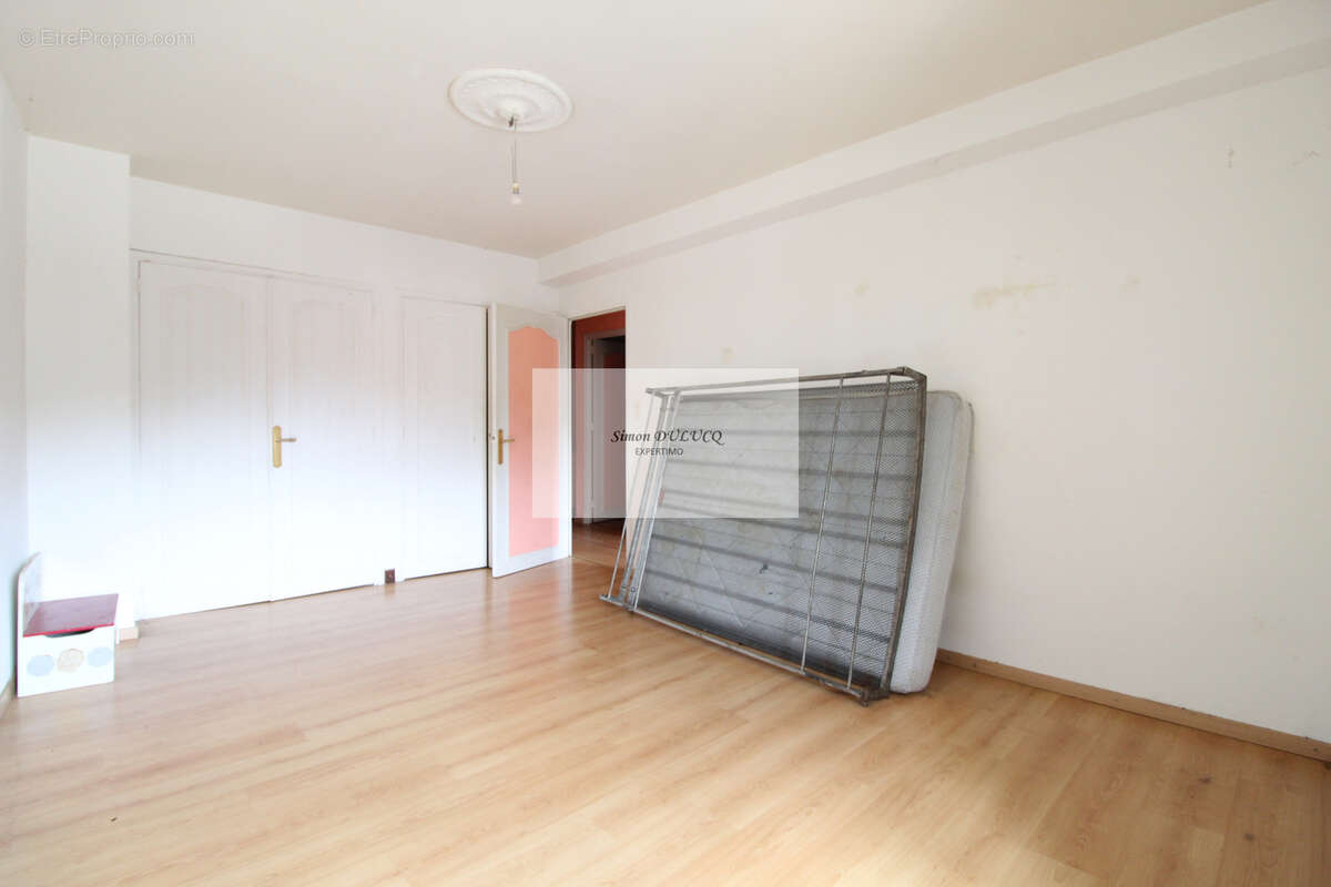 Appartement à SAINT-SERNIN-SUR-RANCE