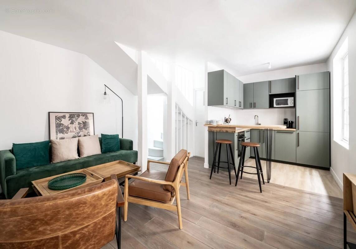 Appartement à PARIS-6E