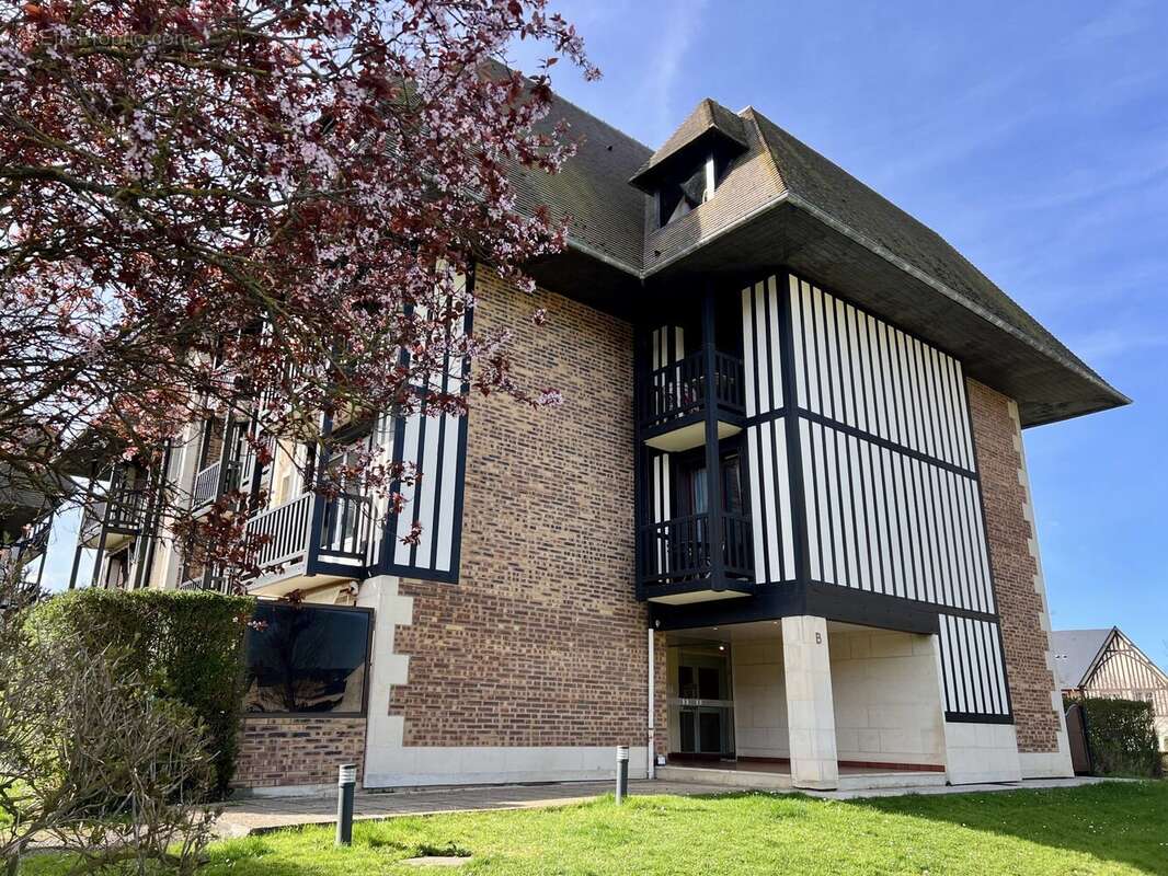 Appartement à BLONVILLE-SUR-MER