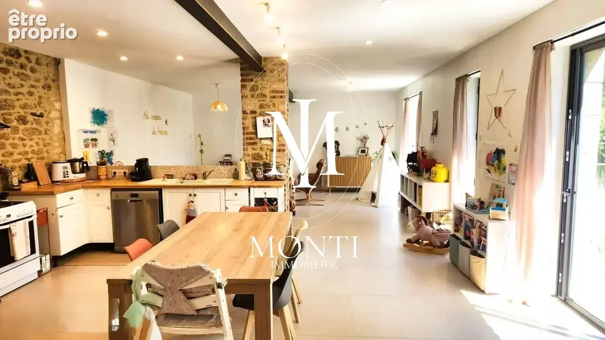 Photo Maison à Saint-Coulomb au prix de 935 000€