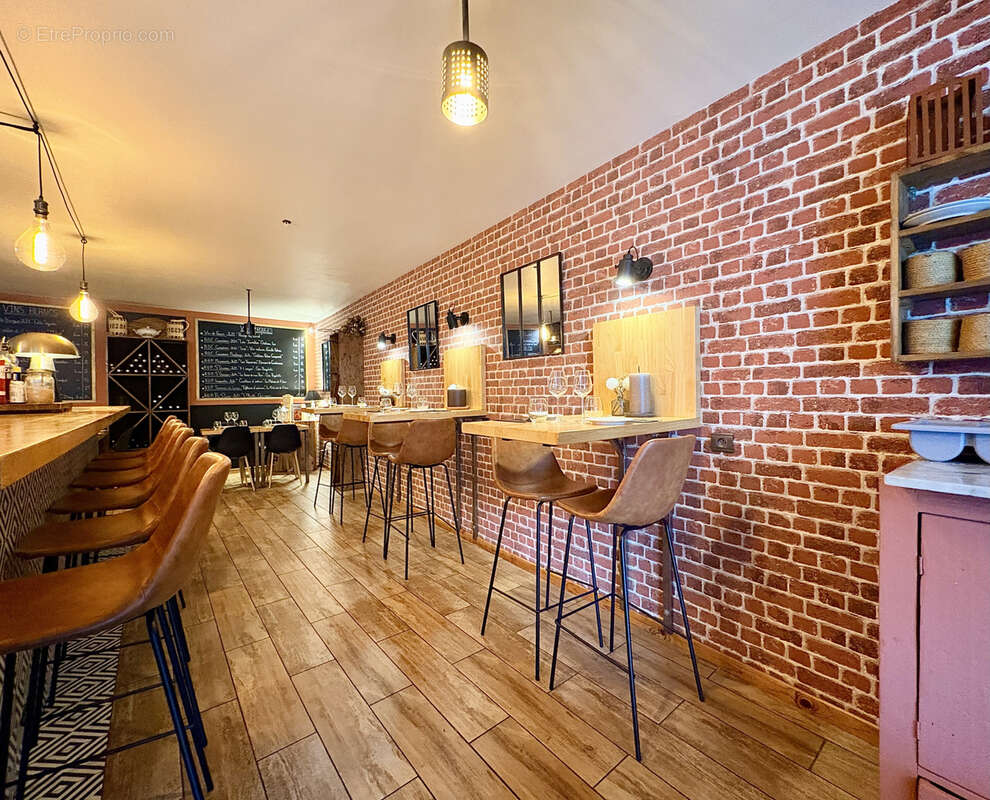 Commerce à SERIGNAN