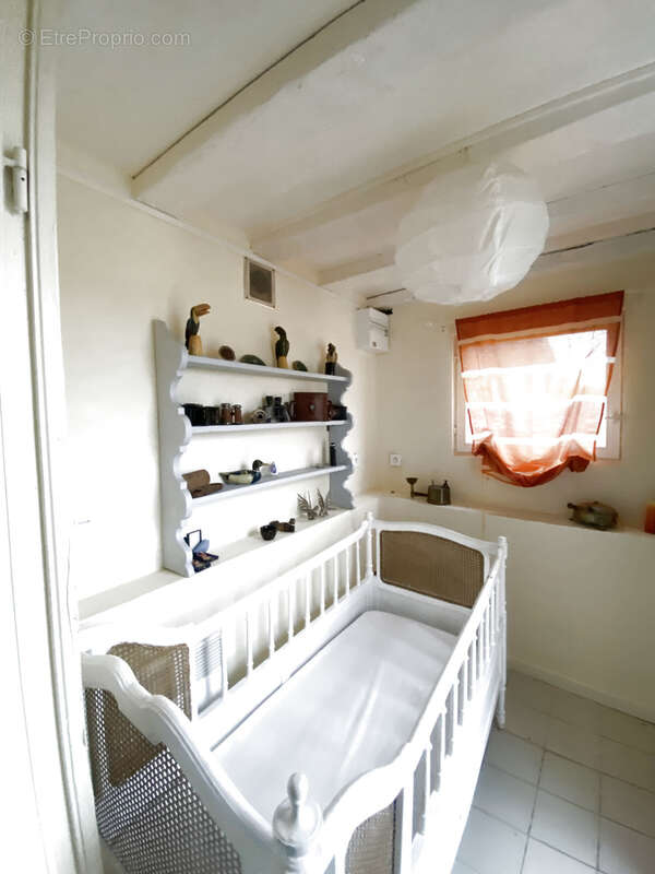 Maison à LE BEC-HELLOUIN