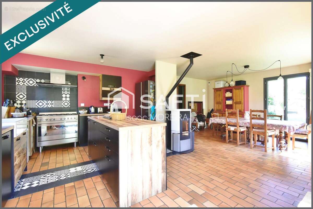 Photo 3 - Maison à HOUDAN