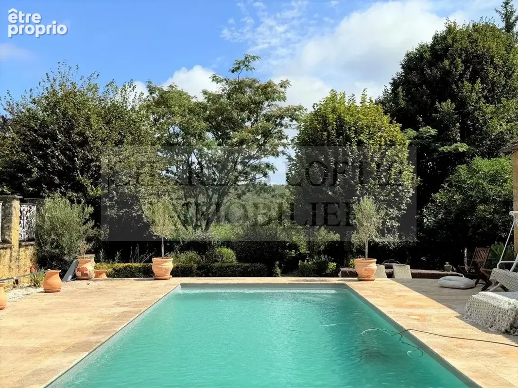 Superbe maison de Maître avec plusieurs granges, piscine et joli parc, aux abords d'un village dans la Bourian - photo 2