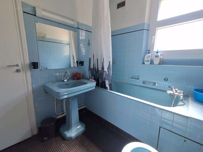 Appartement à FONTENAY-SOUS-BOIS
