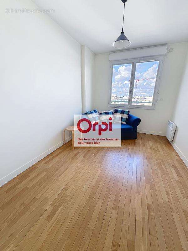 Appartement à ISSY-LES-MOULINEAUX
