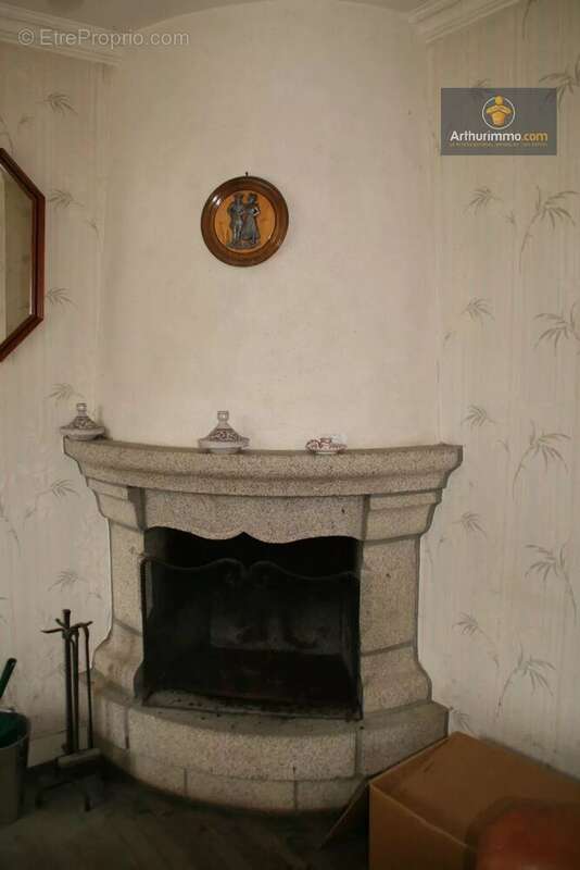 Maison à SAINT-SERVANT