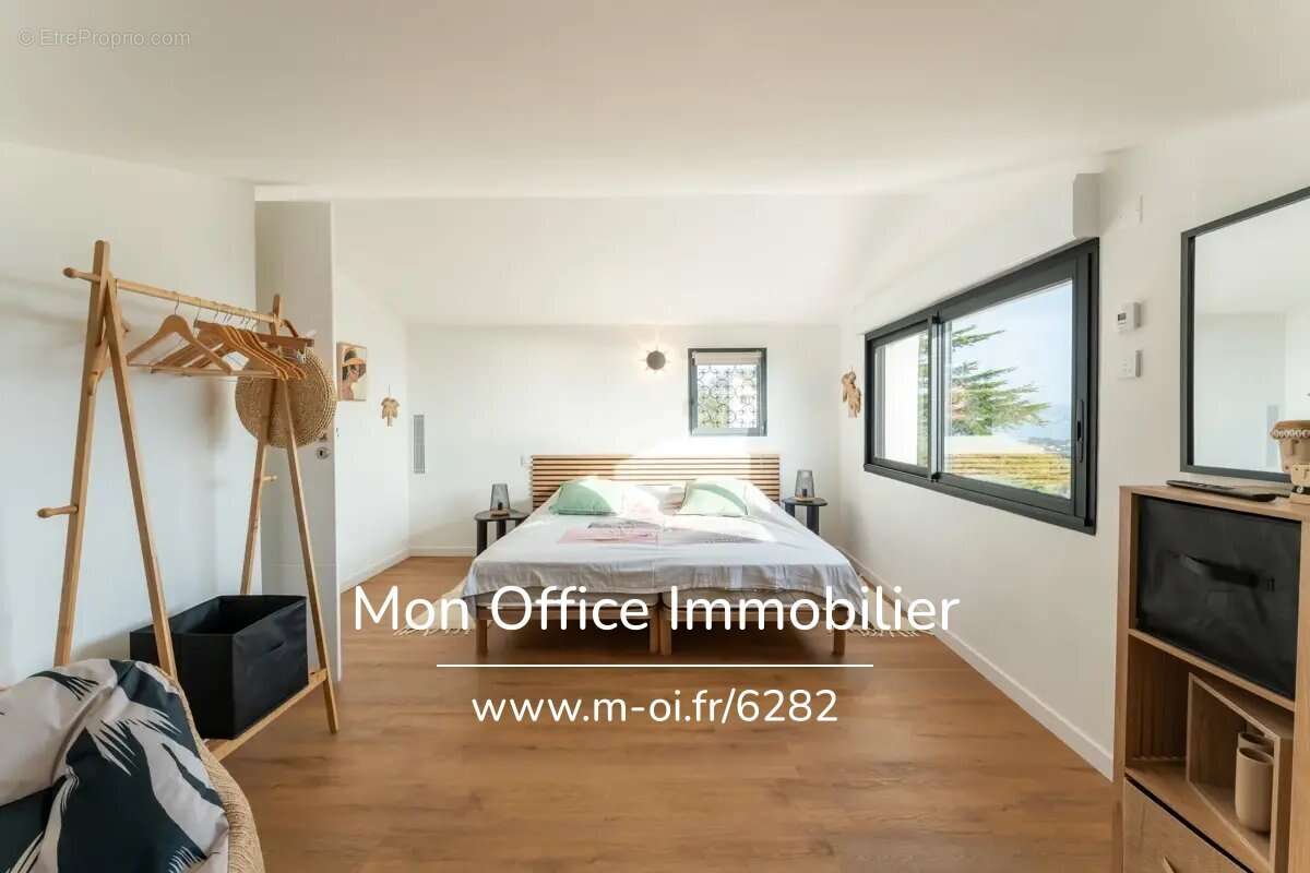 Référence : 6282-SIC - Splendide maison contemporaine vue mer - photo 15