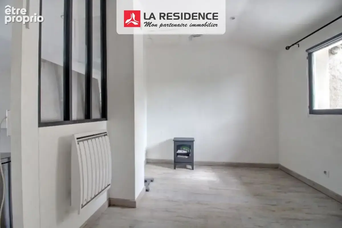 Appartement à LES MUREAUX