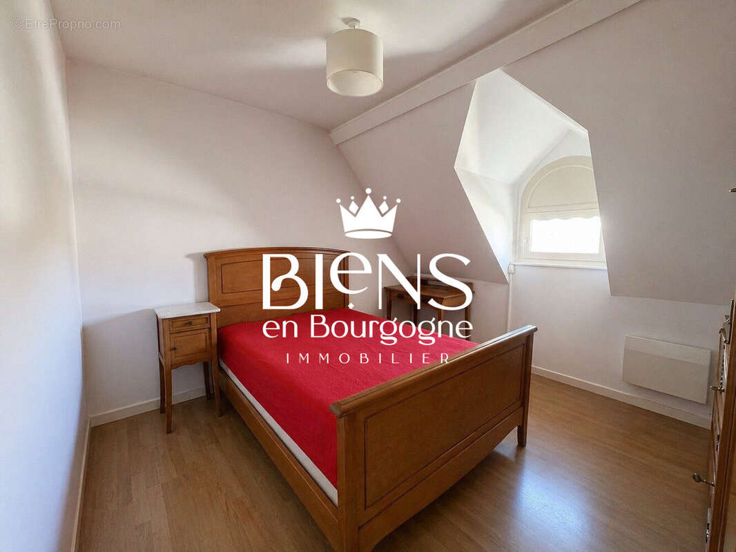 Maison à NUITS-SAINT-GEORGES