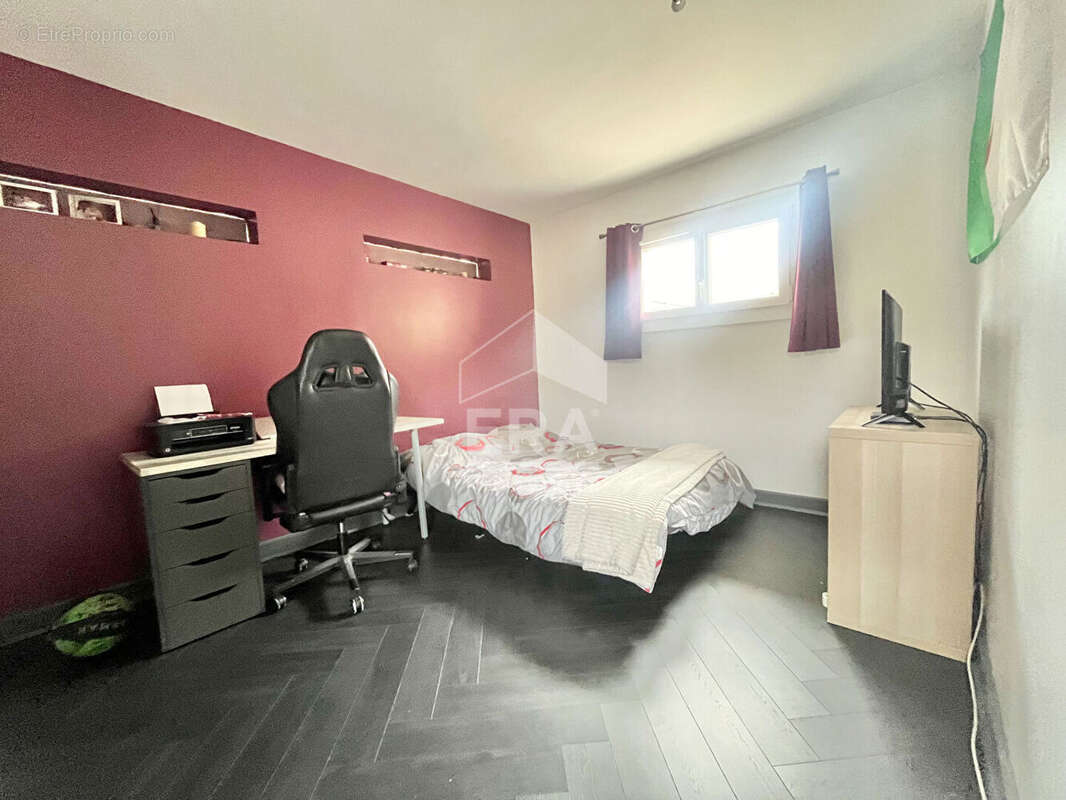 Maison de 162 m2 habitables - Les Alluets Le Roi - photo 8