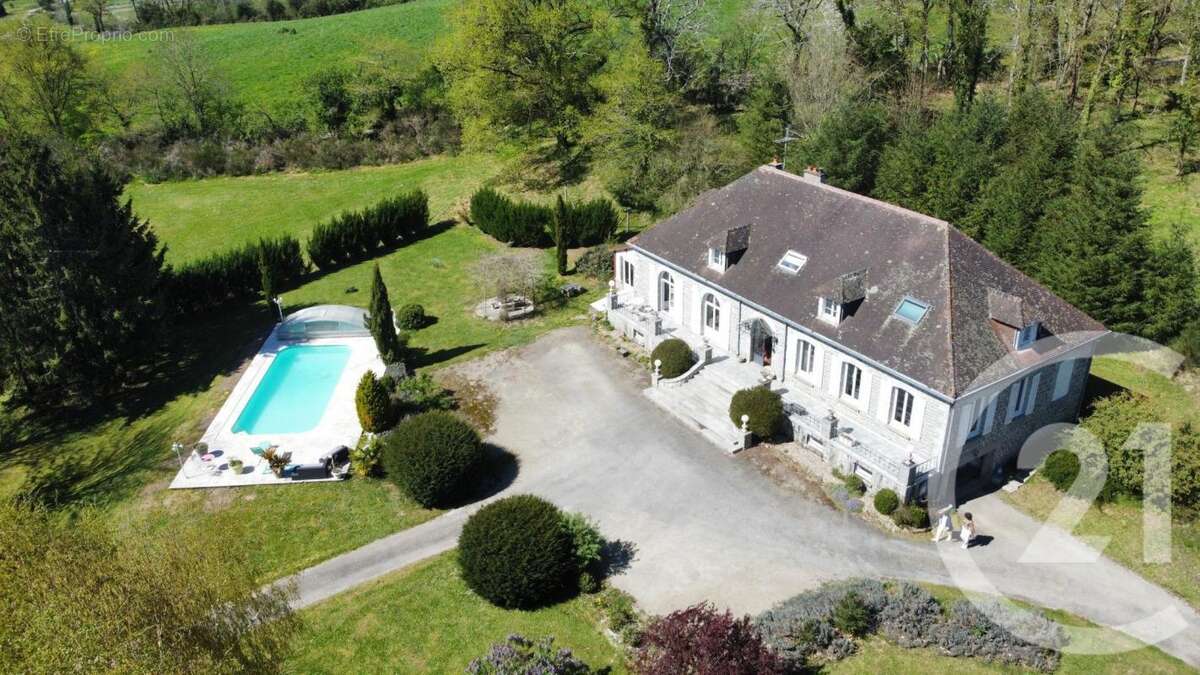 Maison à LA SOUTERRAINE