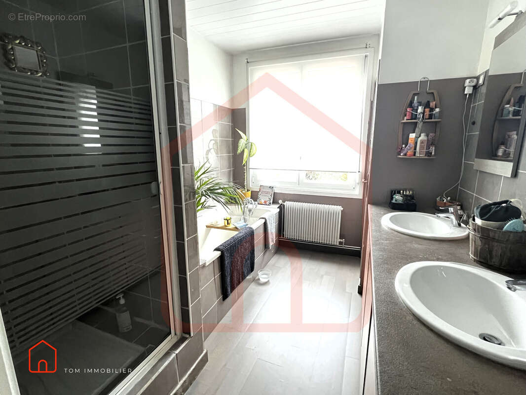 Maison à HELLEMMES-LILLE