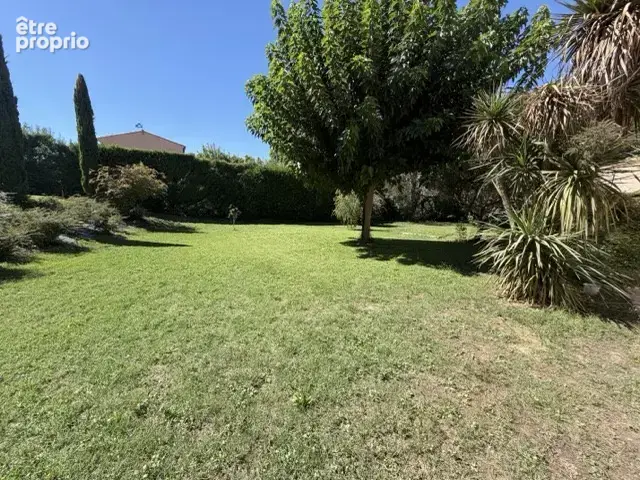 Maison t7 avec jardin et piscine a vendre sur aix - les milles - photo 9