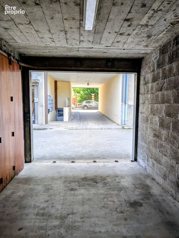 Box en Centre-Ville à vendre à CORBEIL ESSONNES - photo 2